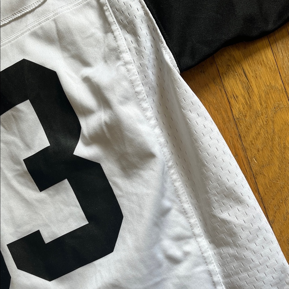 NIKE NFL Youth XL Cincinnati Bengals Tyler Boyd Black and White Football Jersey - Picture 7 of 7